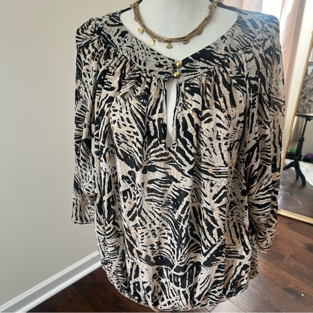 Parker animal print blouse size xs